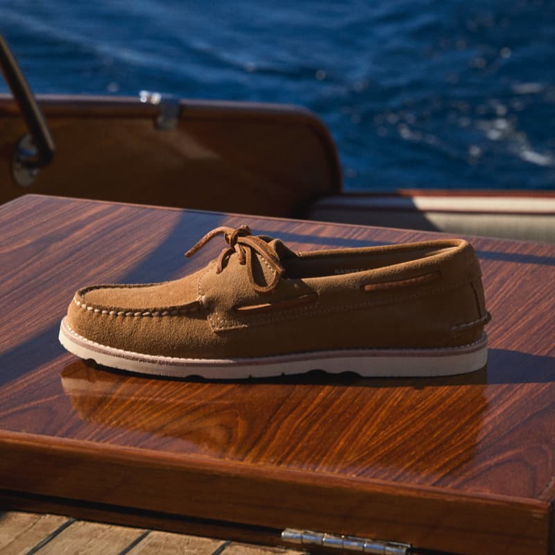Beige sperrys shop