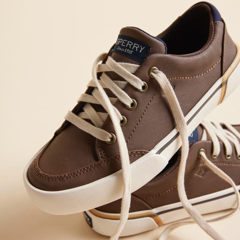 Sperry tennis shoes store