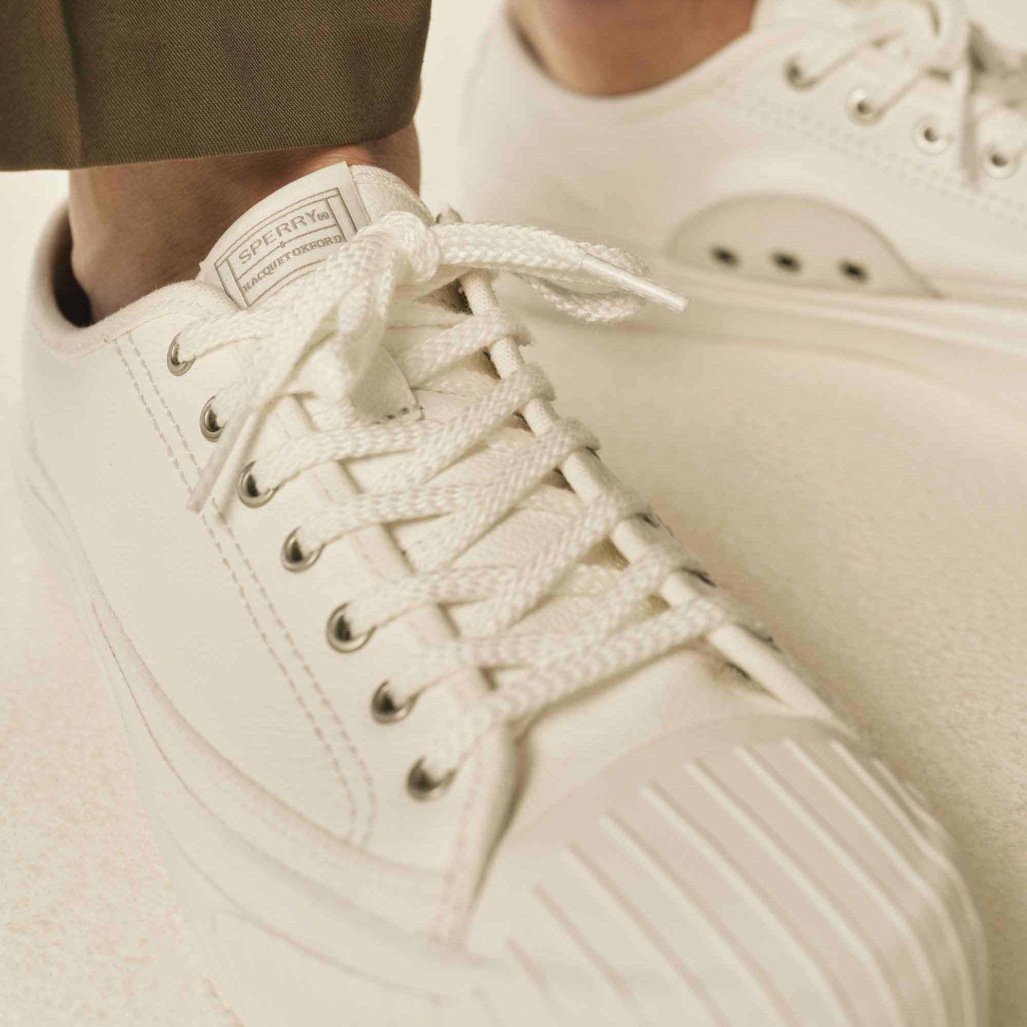 sperry white sneakers